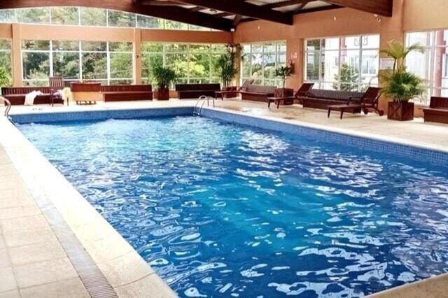 Apartamento No Residencial Village No Centro De Gramado, Com Piscina Aquecida E Hidromassagem Exteriör bild