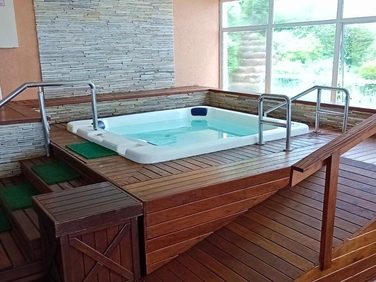 Apartamento No Residencial Village No Centro De Gramado, Com Piscina Aquecida E Hidromassagem Exteriör bild